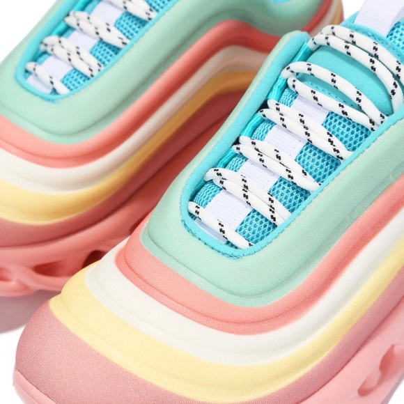 Chic Pink Rainbow Fashion Sneakers - Picture 4 of 8